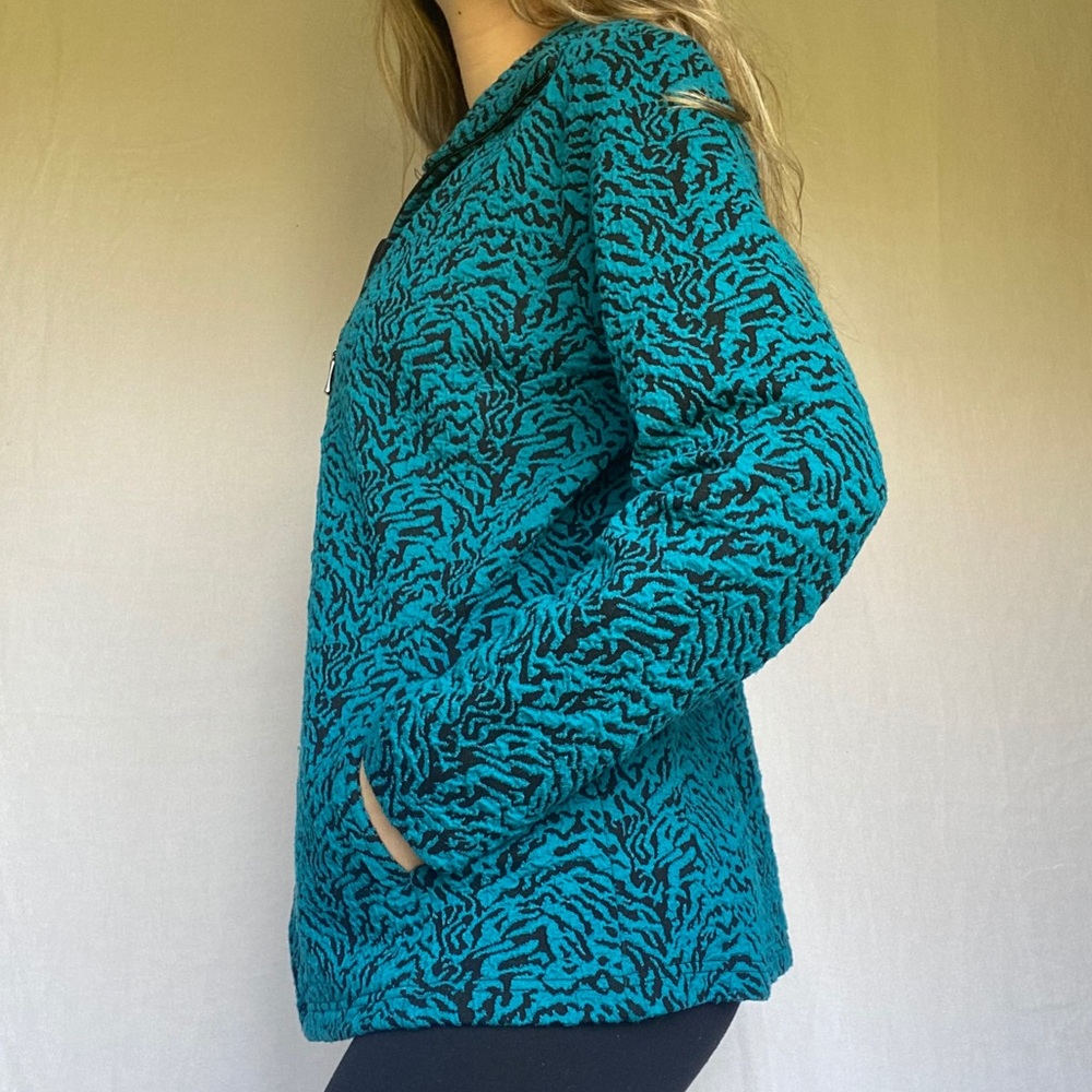 Blue Zebra Patterned Medium Zip Up Jacket - image 8